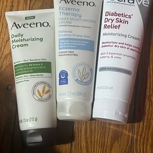 Daily Moisturizing Cream - White and Green